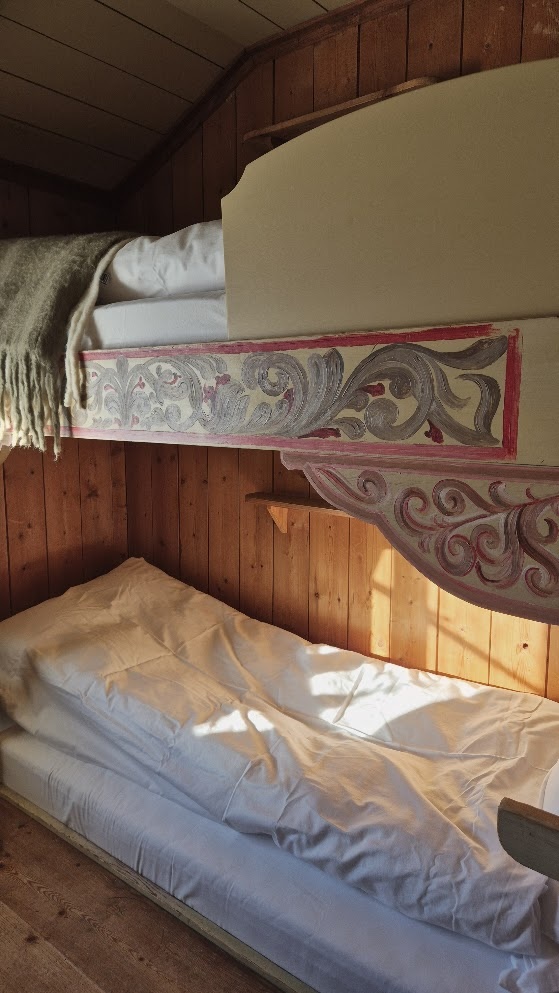 Hållfjället bed kurbits